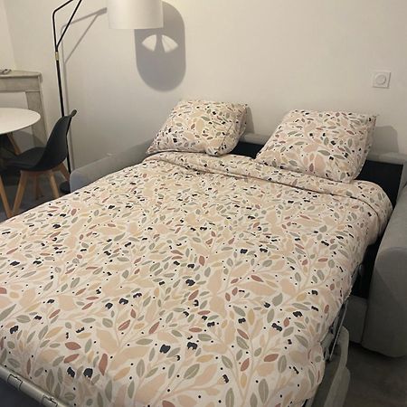 Bel Appartement T1 30M2 Centre Historique Aubagne Exterior photo