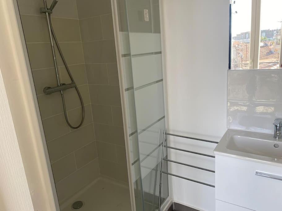 Bel Appartement T1 30M2 Centre Historique Aubagne Exterior photo