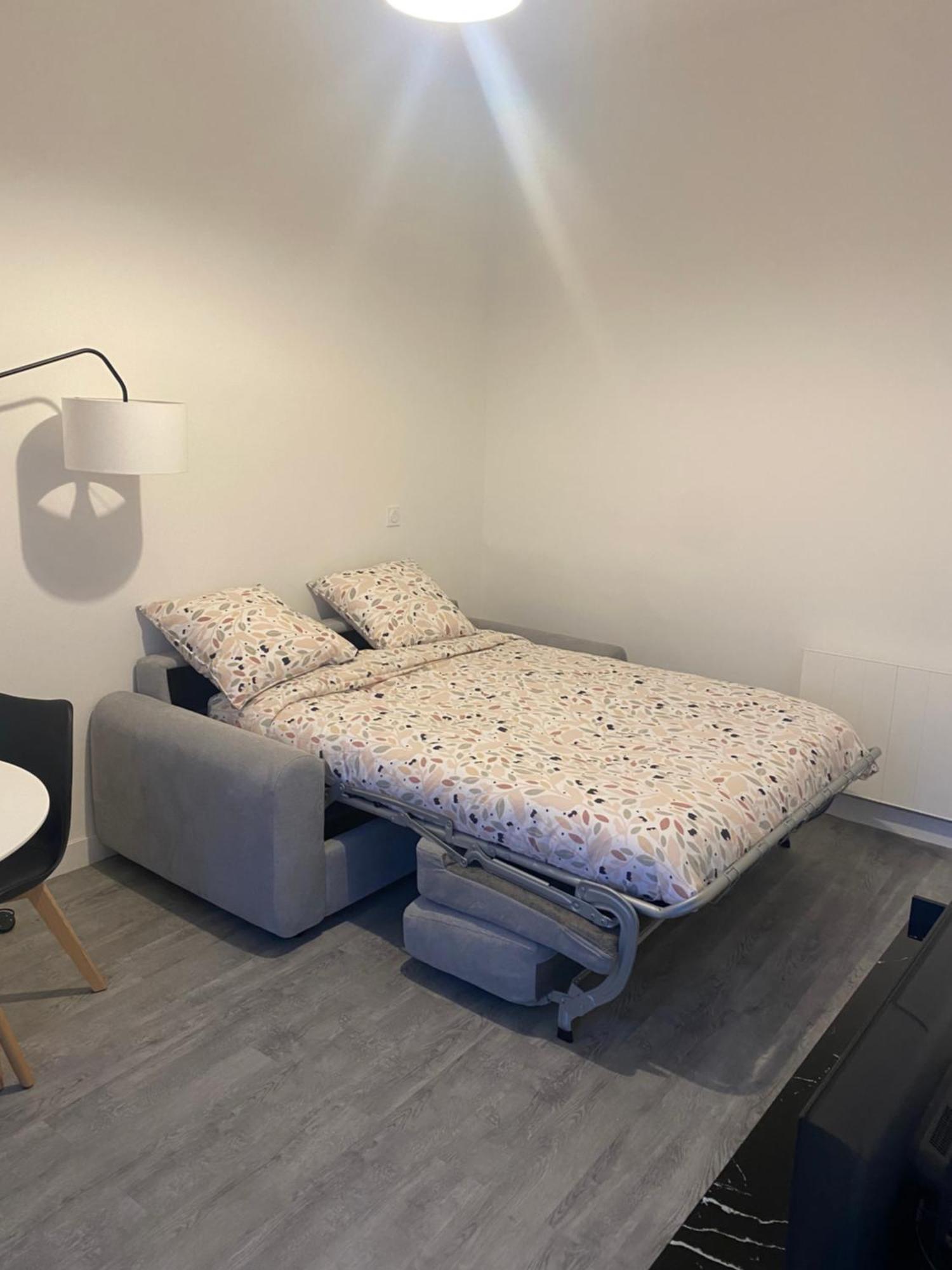 Bel Appartement T1 30M2 Centre Historique Aubagne Exterior photo